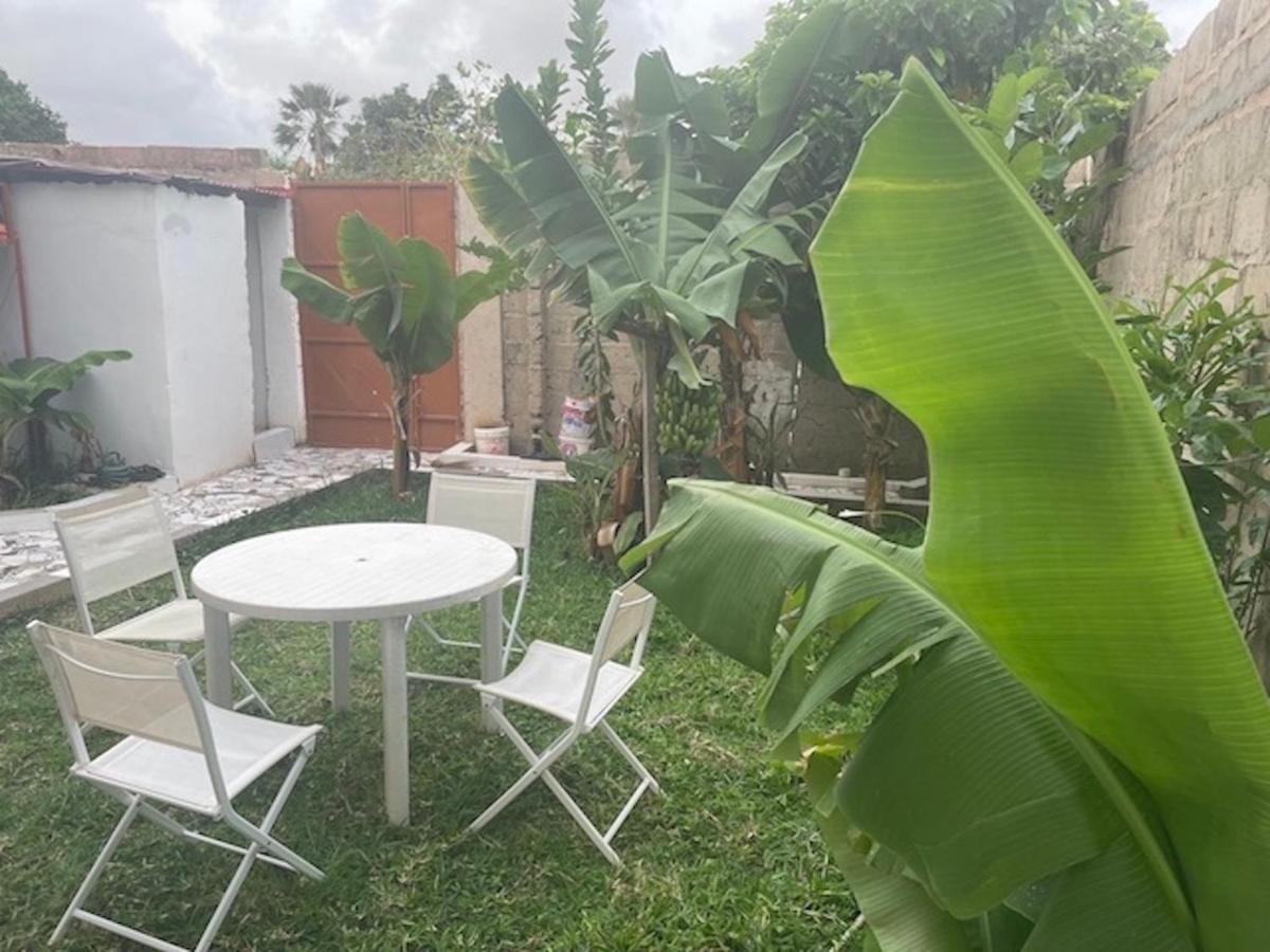 Bijilo The Compound B&B 외부 사진